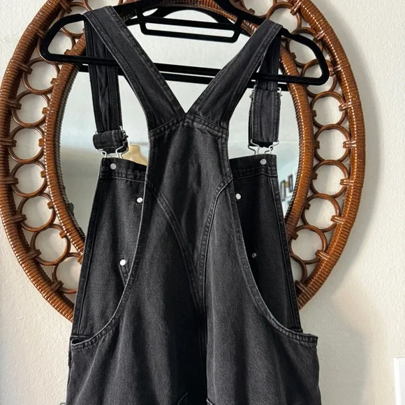 LEVI'S Apron Overalls Black Denim Straight Leg Loose Fit Cotton Size M - Picture 3 of 8
